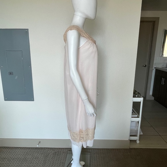 Vintage ILGWU 50’s Pink Nylon Chiffon Lace Layer Nightgown Aristocraft Medium - Picture 7 of 14